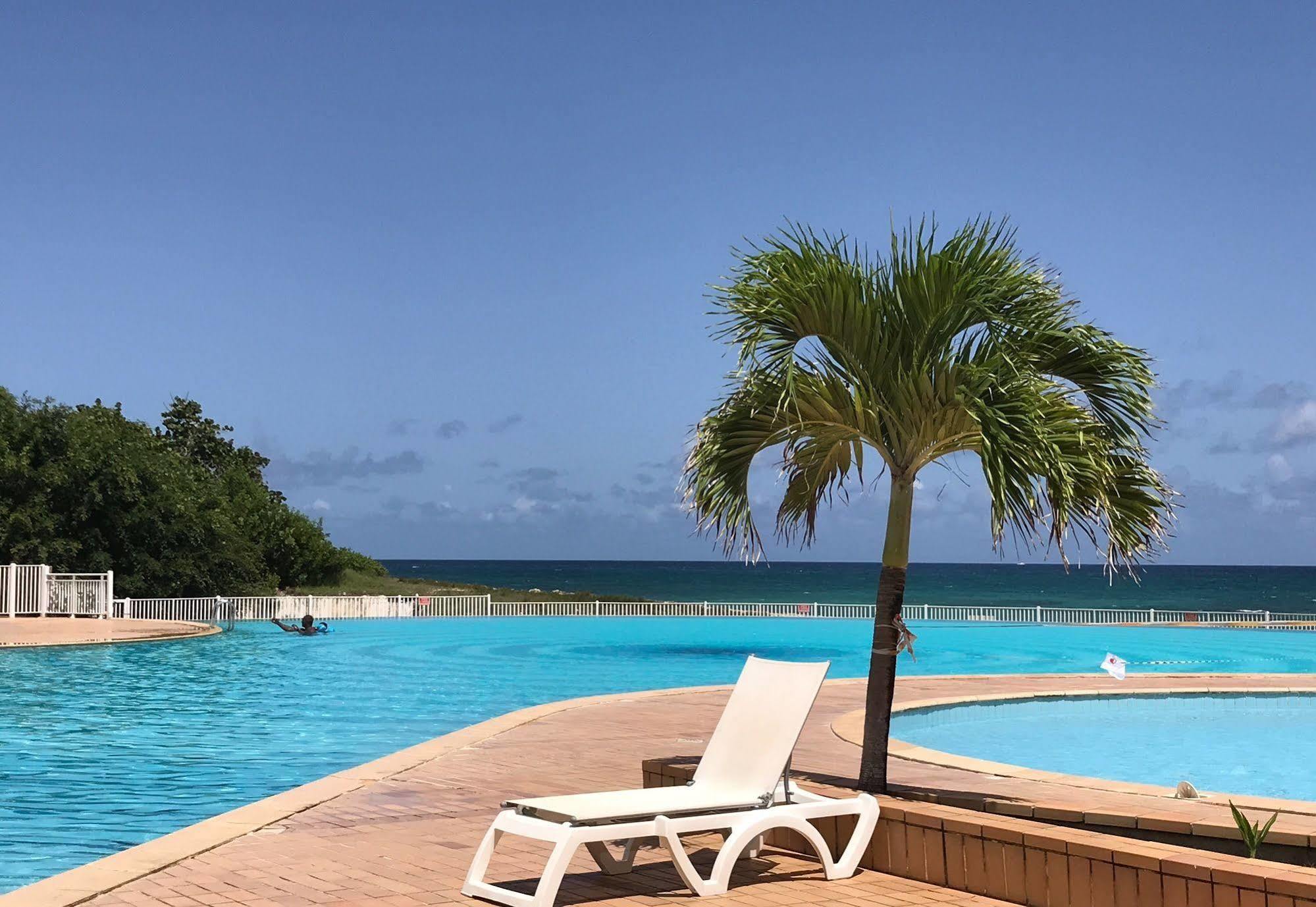Ti.Maanga Vue Mer Pieds Dans L'Eau Saint-Francois (Grande-Terre) Exterior foto