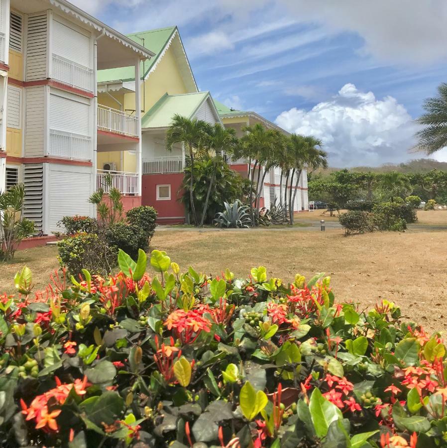 Ti.Maanga Vue Mer Pieds Dans L'Eau Saint-Francois (Grande-Terre) Exterior foto